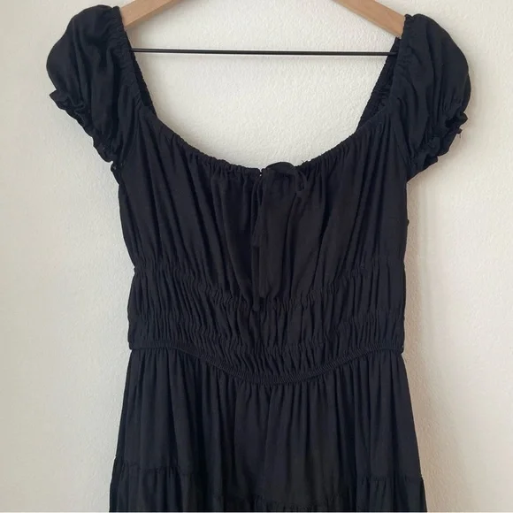 Lulus Good As New Black Cap Sleeve Tiered Mini Dress
Size S - Picture 7 of 9